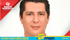 AméricaNoticias #Honduras El diputado de Libre, Francis Cabrera, aseguró  que no hay fuerzas oscuras detrás de la conformación de una nueva bancada.  "Lo que existe es la motivación, en mi caso particular