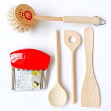 Specialized kitchen utensils help simplify any kitchen task. Kitchen Manine Montessori