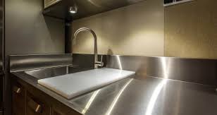 are stainless steel countertops right