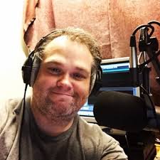 erik mohn (@erikmohn)