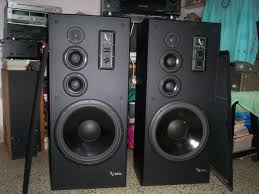 Infinity Classic Vintage Speakers With 15 Powerful Woofer Vintage Speakers Speakers For Sale Vintage Music