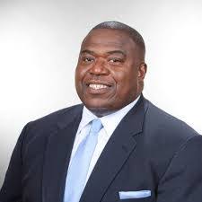 Mike Weddington's Instagram, Twitter & Facebook