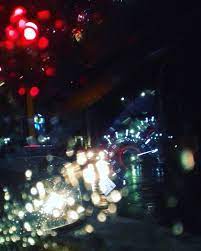 Waspada potensi hujan disertai kilat/petir di jaksel dan jaktim pada sore hingga menjelang malam hari, tulis bmkg di laman resminya yang dipantau di jakarta, selasa dini hari. 63 Wallpaper Hujan Malam Ideas Free Pictures Relaxing Rain Sounds Sound Of Rain
