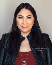 Elva Rice's Instagram, Twitter & Facebook