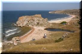 Мы ехали в феодосию, и после долгой дороги и ожидания очереди на паром. Generalskie Plyazhi Kerch Krym Kak Dobratsya Na Karte Foto Otdyh