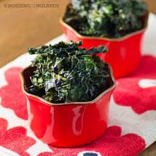 But they're also delicious served alongside eggs for breakfast, packed into a grain bowl for lunch, or served alongside a protein for dinner. Parmesan Kale Chips