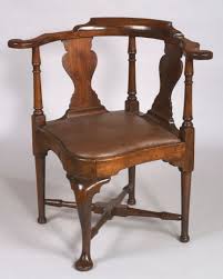 Queen Anne Walnut Round About Chair Sale Number 2267 Lot Number 196 Skinner Auctioneers Chair Chairs For Sale Corner Chair