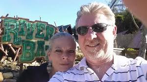 Paparazzi jewelry is affordable and trendy