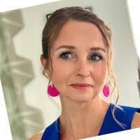 Kimberly Elwell's Instagram, Twitter & Facebook