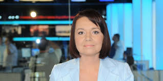 Jest jedną z czołowych gwiazd telewizji publicznej. Danuta Holecka