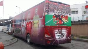 Samsunlu iş adamı galip öztürk'ten samsunspor'a otobüd samsunspor sevdalısı metro holding yönetim kurulu başkanı galip öztürk samsunspor'a. Iste Samsunspor Un Yeni Otobusu Son Dakika Samsunspor Haber