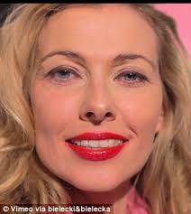 Linette beaumont is a spectacular person with ravishing hot looks and this can be seen through her in particular we have brought together the best linette beaumont hot pictures for you to look at and. Linette Beaumont Becomes A Us Tv Sensation As The First Woman To Advertise Viagra Daily Mail Online