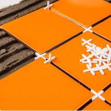 Khuyến mãi mua gạch tặng "Ke chữ thập" lát gạch tại Showroom Hải Linh