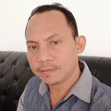 Dia pura² mati pulak.. Pandai...