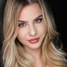 Martha Brito (@marthinhabrito)