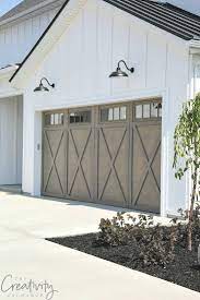 17 best farmhouse garage photo ideas from amazing garage ideas. Modern Garage Door Designs