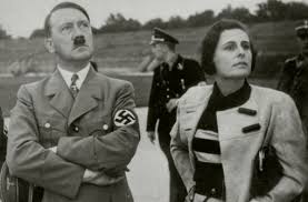 Kommissar robert anders (walter sittler) verbringt mit seiner frau line (paprika steen), den beiden kindern ida (charlotte lüders) und niklas (sven gielnik), seinem vater hans (friedrich von thun) und ein paar freunden ein picknick in den schönen wäldern der insel, als er plötzlich von der. Tv Vorschau Der Kommissar Und Das Meer Walter Sittlers Vorletzter Fall Auf Gotland Kultur Stuttgarter Zeitung