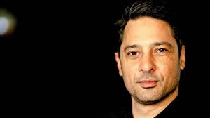 Sinds 2003 dé specialist in televisiereparaties. Luckytv De Ijverige Dirigent Rtl Nieuws