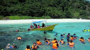 Pulau ini memang cantik dengan banyak aktiviti yang menarik untuk dilakukan. Pulau Tioman Hastravel My