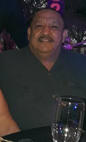 🔴 #Desaparecido La persona que se encuentra en la imagen, se llama José  Luis Parrales Mora, el taxi que conducía apareció quemado esta madrugada en  Martina Busto, pero no hay rastros de