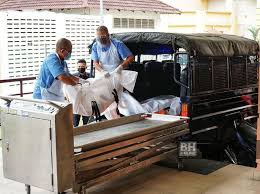 Perkara ini diumumkan oleh yb ds rina binti mohd harun, menteri pembangunan wanita. 3 Kanak Kanak Maut Kemalangan Di Simpang Pulai Disahkan Adik Beradik