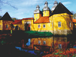Vielen dank für ihre anfrage, bitte verwenden sie für rückfragen ihre auftrags nummer. Schlossweg Mit Waldteufelweg Heimat Und Verkehrsverein Schloss Holte Stukenbrock E V