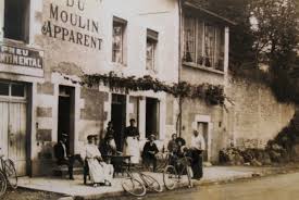 La Tanche Vivante Ou Le Moulin Apparent Ou Cafe Restaurent Morel Avenue De Paris A Poitiers Carte Postale Conservee A La Poitiers Les Guinguettes Le Moulin