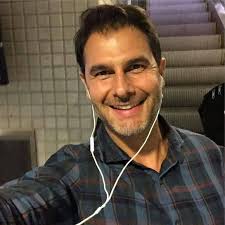 THIS IS ONE SAD LADIES STORY...