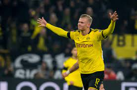 Three goals on his debut for borussia dortmund was followed by two more in front of the yellow erling haaland takes in the adulation of the yellow wall after his exceptional performance in front. Borussia Dortmund Teammates Rave About Free Scoring Erling Haaland