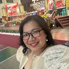 This free festive activity is so simple. Comment "names" and we'll DM you  the link to get it for free.