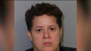 Noemi Pantoja's Instagram, Twitter & Facebook