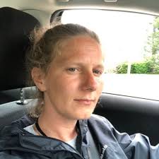 Alana Bickford's Instagram, Twitter & Facebook