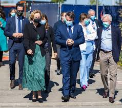 The letter features 16 names, but austrian chancellor sebastian kurz also added his signature after the letter was released. Xavier Bettel Et Paulette Lenert Visitent Le Field Hospital Chl