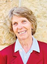 Meredith Gibson's Instagram, Twitter & Facebook