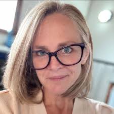 Where is best to go for shopping clothing and shoes pls?