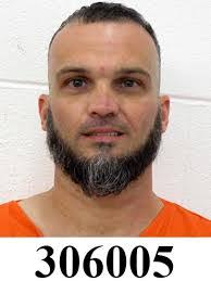 Logan Sprague's Instagram, Twitter & Facebook