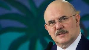 Me formar virou um pesadelo': os brasileiros endividados com o Fies