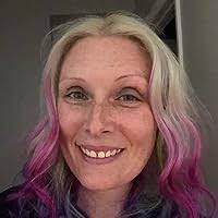 Lacey Devlin's Instagram, Twitter & Facebook