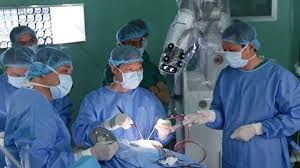 Tarifs et remboursements des consultations. L Hopital Nhan Dan 115 Effectue Sa Premiere Operation Du Cerveau A L Aide D Un Robot Le Courrier Du Vietnam