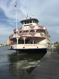 Dinner Cruise On The Savannah River Queen Dinner Cruise Island Holiday River Queen