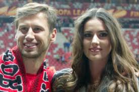Komplementom od internautów nie było końca. Celia Jaunat Na Stadionie Narodowym Skradla Show Pilkarzom Kim Jest Dziewczyna Grzegorza Krychowiaka