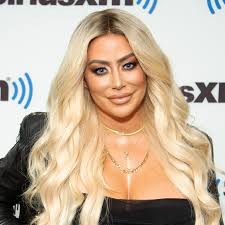 Aubrey O'Day Says Donald Trump Jr. Is a “QAnon Freak,” but Pauly D Is Way  Worse