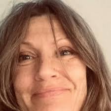 Penny Brewer's Instagram, Twitter & Facebook