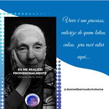 No documentário Agente Duplo, Sergio é um espião chileno. Ele recebe o  papel após uma sessão de elenco organizada pelo detetive Romulo, um  investigador particular que precisa de uma vergonha credível para