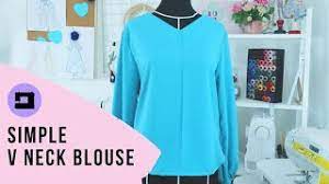 Baju atasan wanita berupa blouse atau blus merupakan model kemeja atasan untuk wanita yang mempunyai banyak pilihan variasai jenis dan corak. Cara Membuat Baju Blouse V Neck How To Sew A V Neck Blouse Youtube