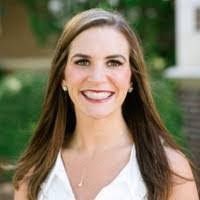 Laurie Mcmanus's Instagram, Twitter & Facebook