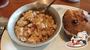 Cracker Barrel Old Country Store, Leesburg