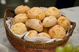 É com enorme prazer que compartilhamos que a parada do pão de queijo trabalha apenas com café kaldi, um café gourmet de altíssima qualidade, com grãos selecionados. Dia Do Pao De Queijo Saiba A Historia Desta Delicia Rw Cast