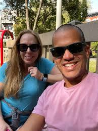 Sarah Dysart (@SarahDysart)