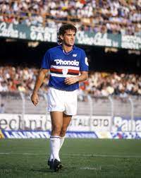 Roberto mancini sampdoria roberto mancini. Roberto Mancini At Sampdoria Fussballbilder Fussball Bilder